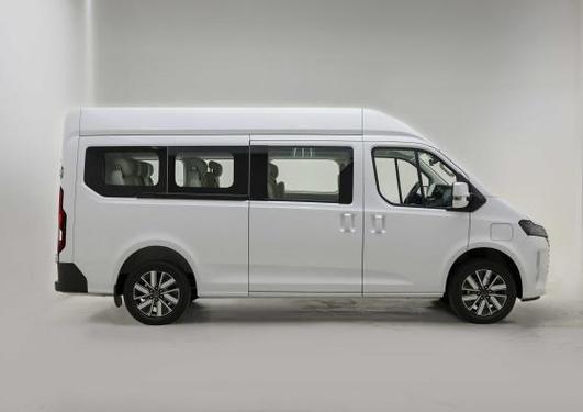 江铃e途顺亮相工信部第409批公告，主打九座以上乘用车市场